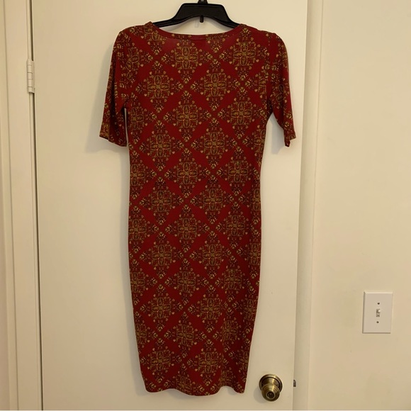 LULAROE. Red/Gold fitted straight dress. Size S. Simply Comfortable. - Picture 4 of 9